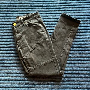 Men’s Pants size 34 Good Condition Slim Fit Jeans
